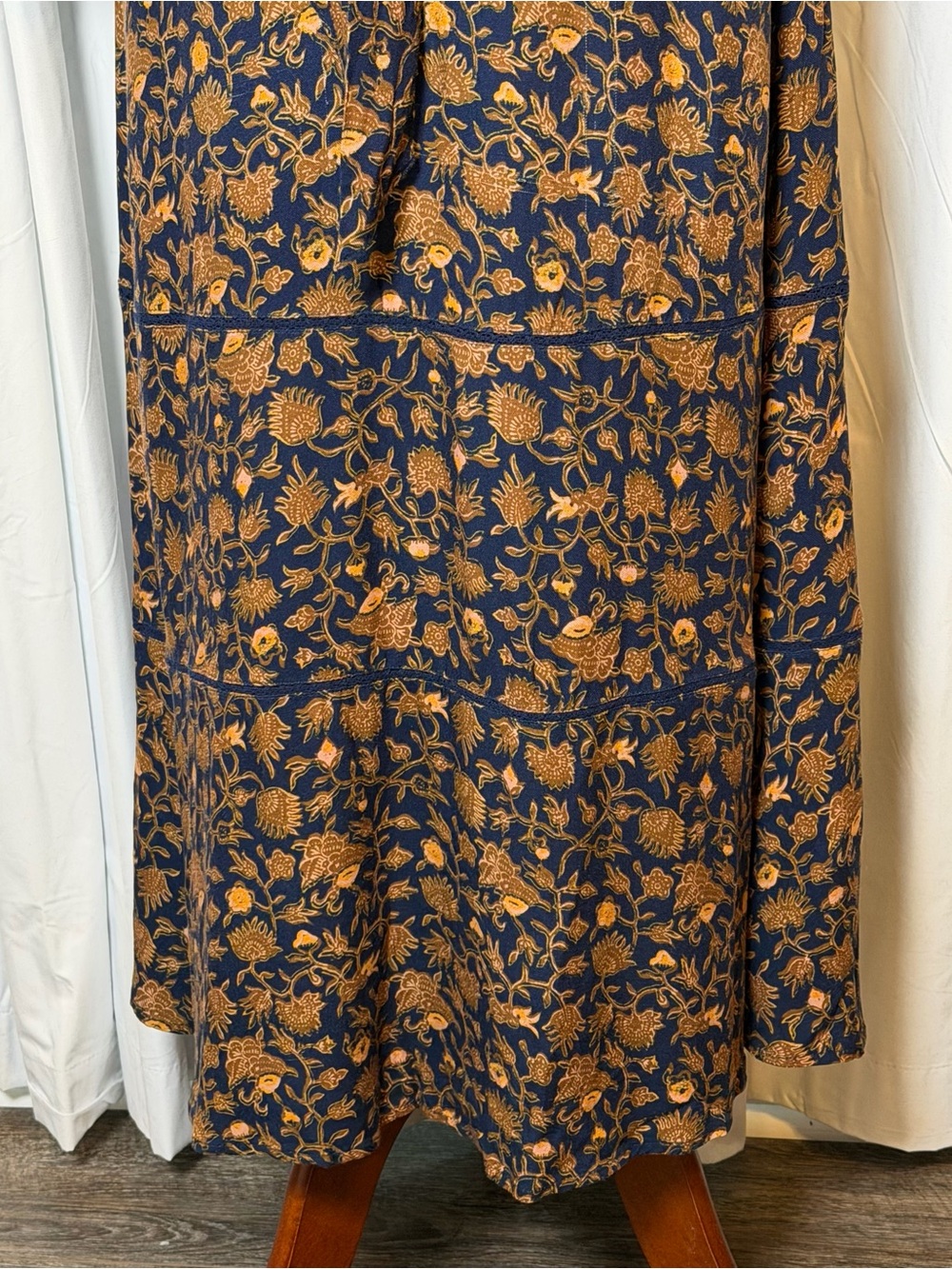 Xirena Charly Goldenrod Floral Midi Dress NWT XS Boho Long Sleeve - Picture 12 of 16